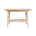 **Technische titel in het Nederlands: Eikenhouten tafel met open onderstel en strakke lijnen**