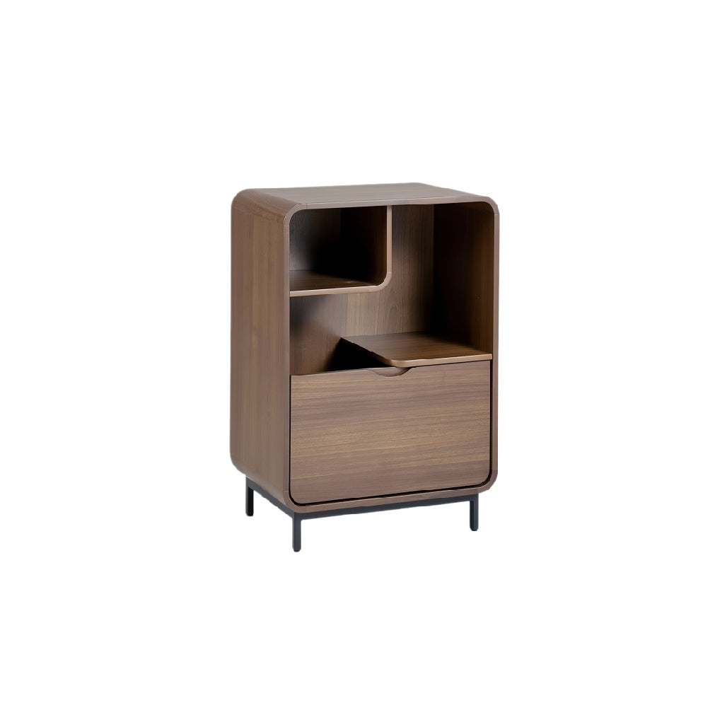 **Technische titel in het Nederlands: Moderne houten nachtkast met open en dichte opbergvakken**